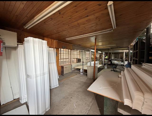 4,666M² FACTORY TO LET IN ALRODE